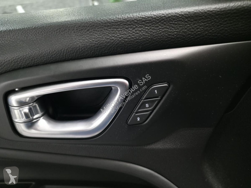 Véhicule utilitaire Jeep COMPASS 1.5 Turbo T4...