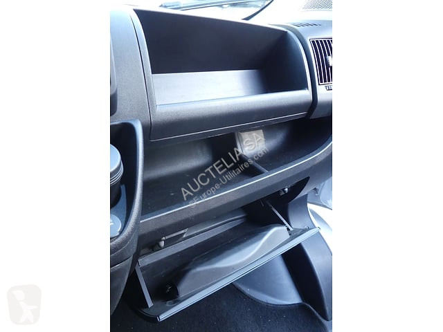 Véhicule utilitaire Opel