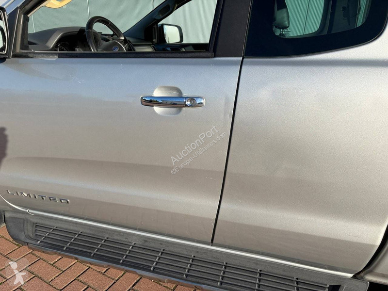 Véhicule utilitaire Ford 3.2 TDCI