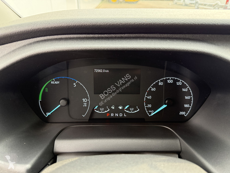 Véhicule utilitaire Ford 340 1.0 PHEV 120PK...