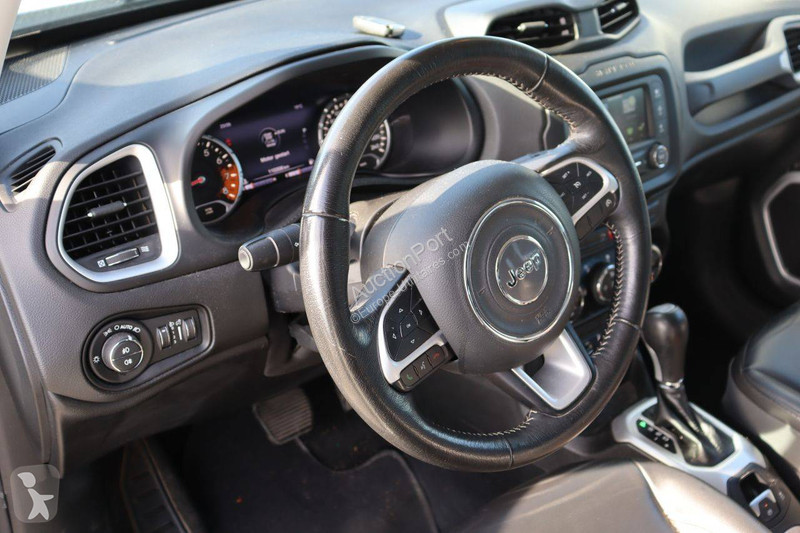 Véhicule utilitaire Jeep