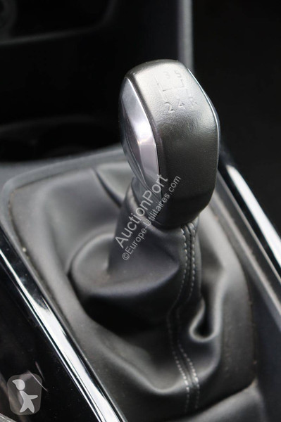Véhicule utilitaire Peugeot