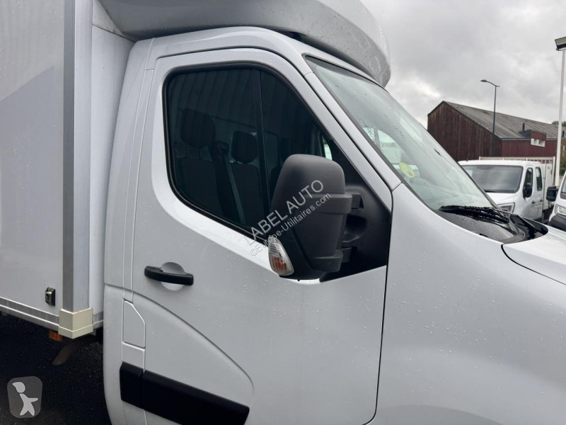 Užitkové vozidlo Renault MASTER 3T5 CAISSE 20M3...