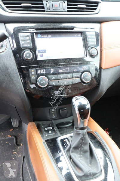 Nissan  van