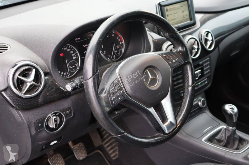 Mercedes 180 B-lasse van