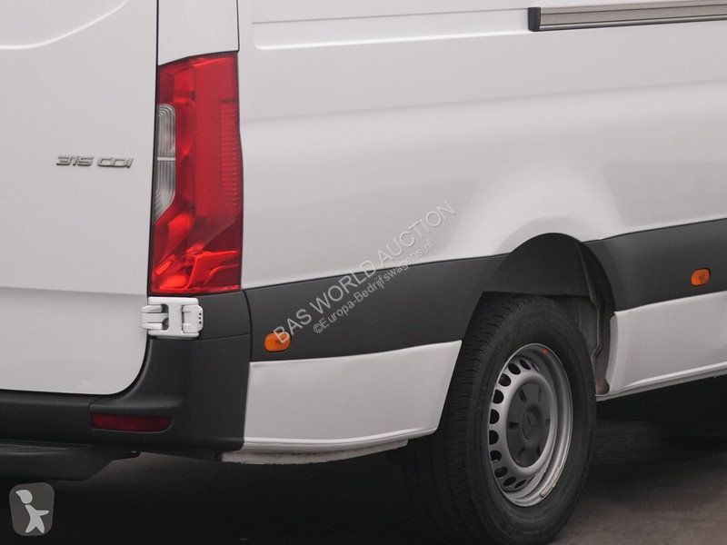 Mercedes 315 CDI van