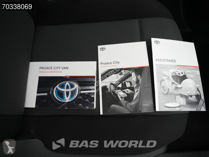 Bedrijfswagen Toyota 1.5D D-4D Long L2 XL Navi...