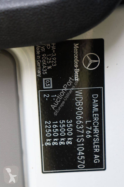Véhicule utilitaire Mercedes