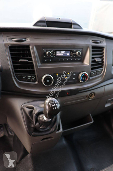 Furgoneta Ford