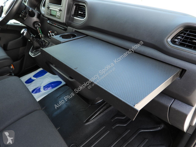 Samochód dostawczy Renault  MASTER