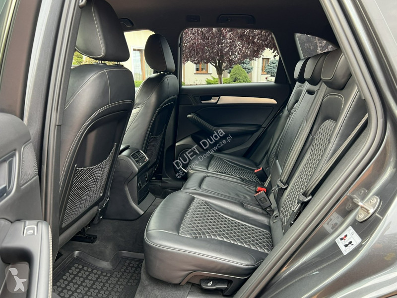 Véhicule utilitaire Audi SQ5