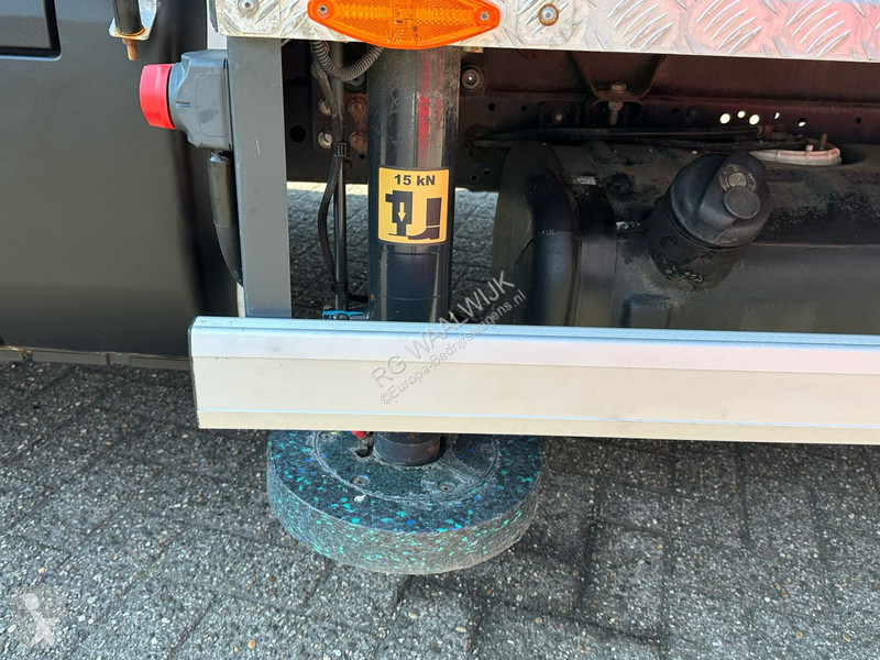 Véhicule utilitaire Iveco 35S14 APK 29-08-2026,...