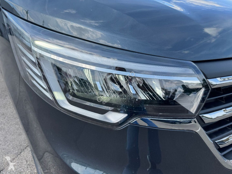 Veicolo commerciale Renault L2H1 3T BLUE DCI...