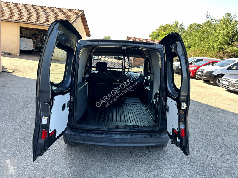 Véhicule utilitaire Mercedes Compact 109 1.5...