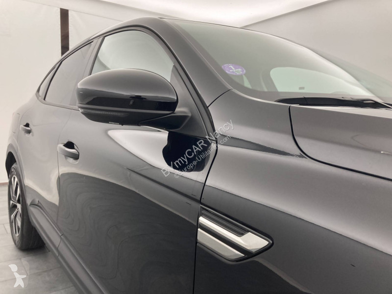 Autoutilitară Renault Arkana mild hybrid 140...