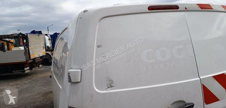 Véhicule utilitaire Peugeot