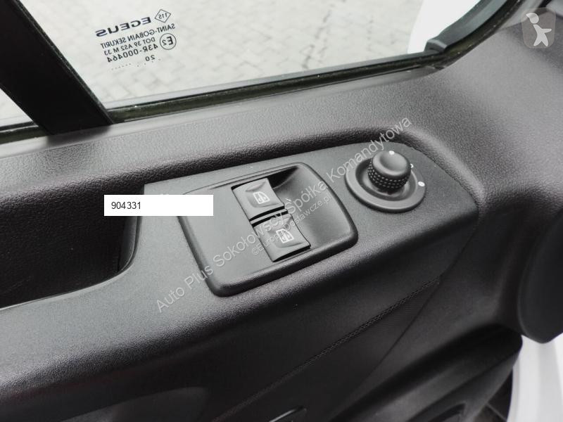 Užitkové vozidlo Renault TRAFIC FURGON CHŁODNIA...