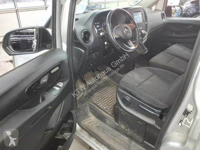 Furgoneta Mercedes Vito KA...