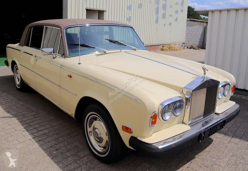 Véhicule utilitaire Rolls-Royce  Silver Shadow...