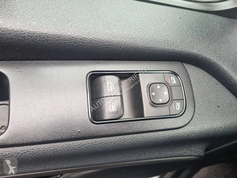 Samochód dostawczy Mercedes 516 CDI BE Clixtar/...