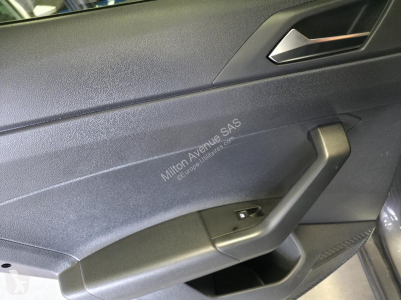 عربة نفعية Volkswagen POLO 1.0 TSI - 95 - BV...