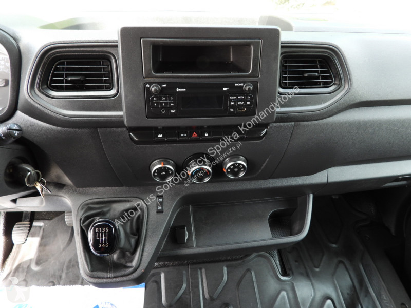 Samochód dostawczy Renault  MASTER
