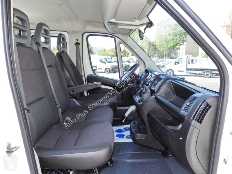 Samochód dostawczy Peugeot  BOXER