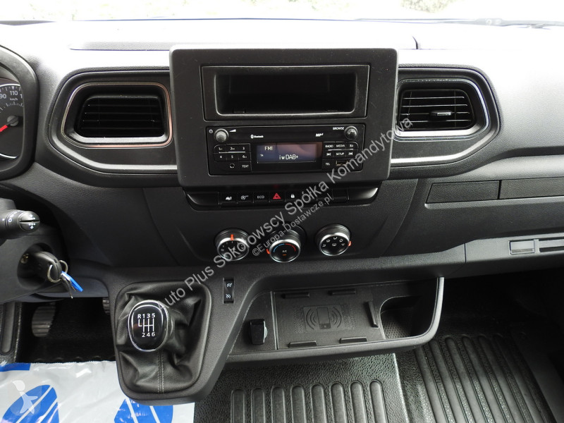 Лекотоварен автомобил Renault  MASTER