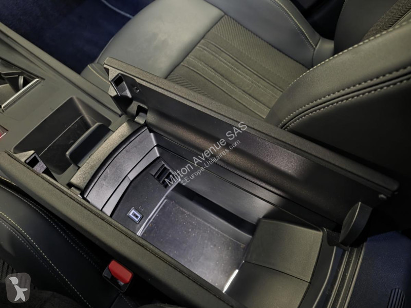 Furgoneta Peugeot 408 1.2i Hybrid -136 - BV...