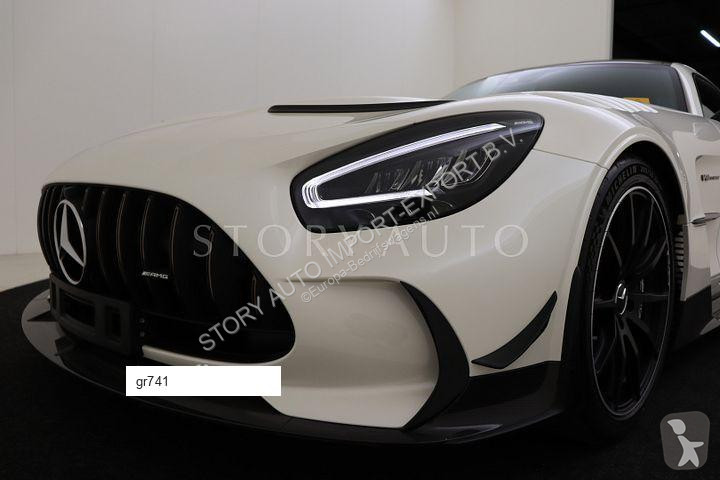 عربة نفعية Mercedes AMG GT