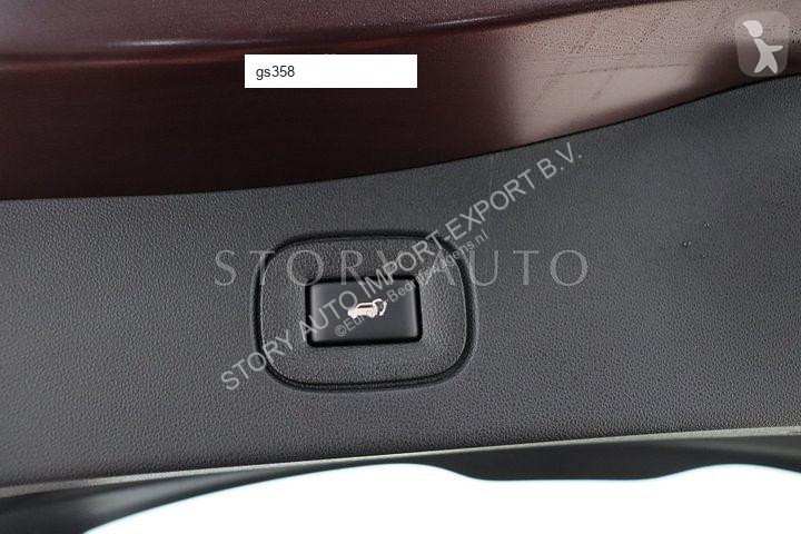 Samochód dostawczy Renault Koleos