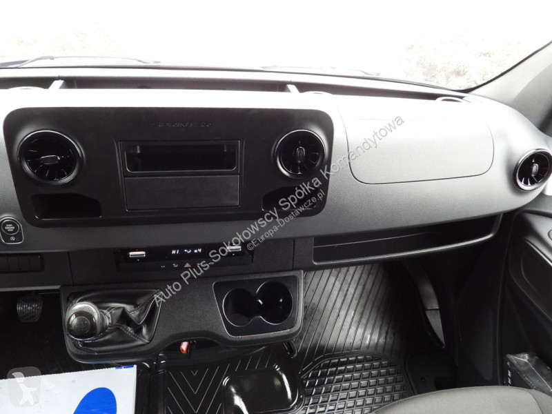 عربة نفعية Mercedes 23RANSIT
