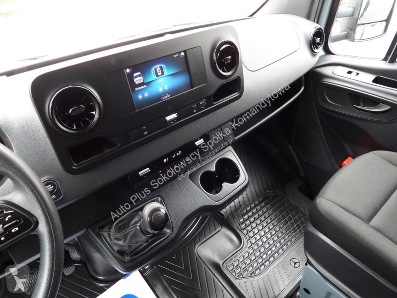 عربة نفعية Mercedes 23ASTER