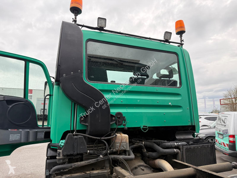 عربة نفعية Unimog   U400...