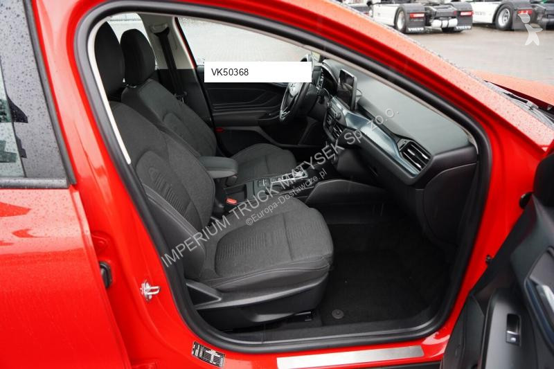 Samochód dostawczy Ford FOCUS 1.5 ACTIVE