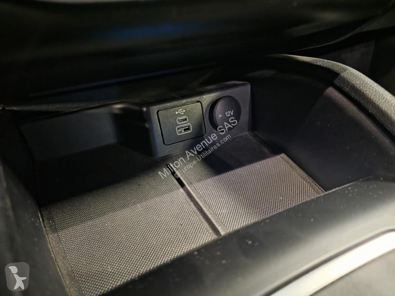 Véhicule utilitaire Ford FOCUS 1.0 EcoBoost...