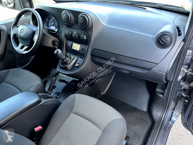 عربة نفعية Mercedes Extra Long 109 1.5 CDI 95 Pro