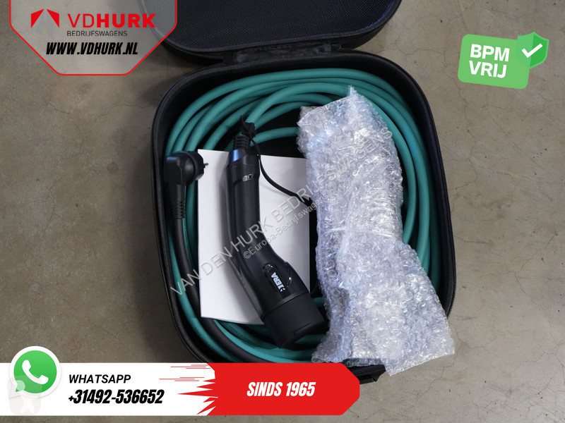 Samochód dostawczy KIA 1.6 GDi PHEV LED/...