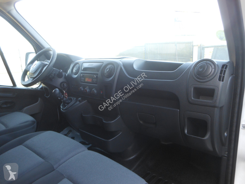 Véhicule utilitaire Renault Châssis Cabine...