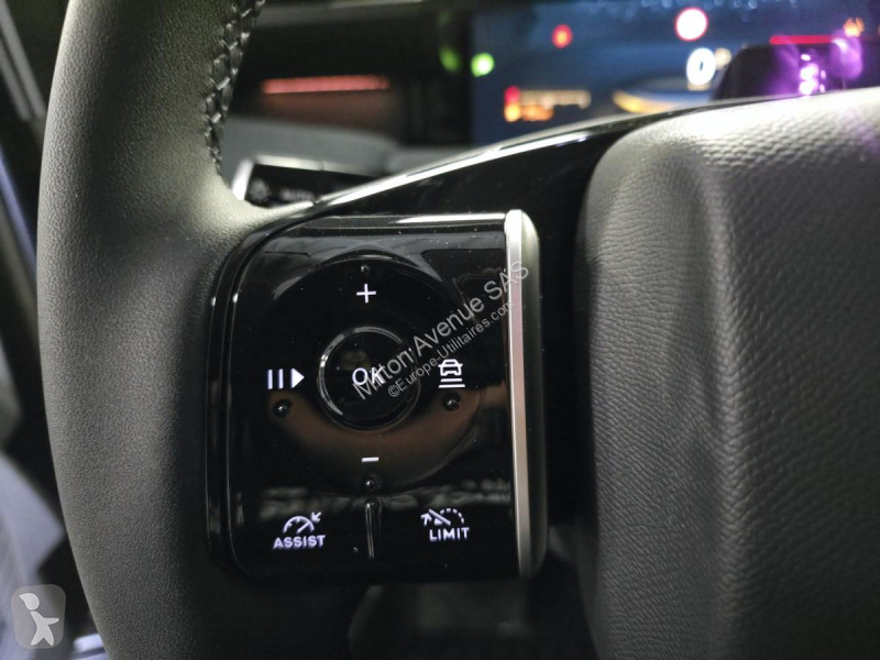 Véhicule utilitaire Citroën C5 AIRCROSS 1.2i...