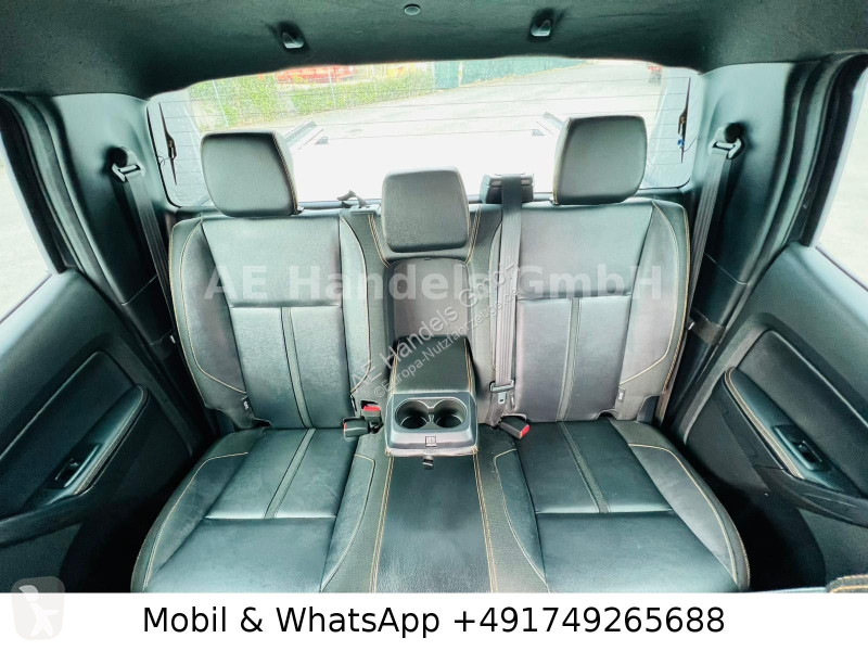 عربة نفعية Ford Wildtrak Bi-Turbo...