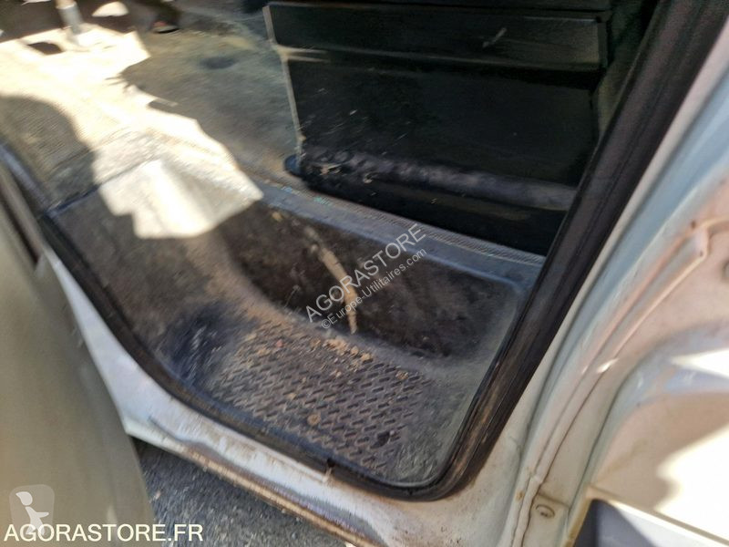 عربة نفعية Renault