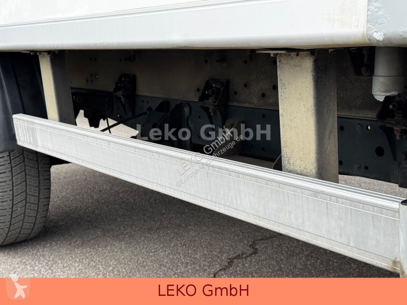 Furgoneta Iveco 35S12 Mit Carrier Xr 350