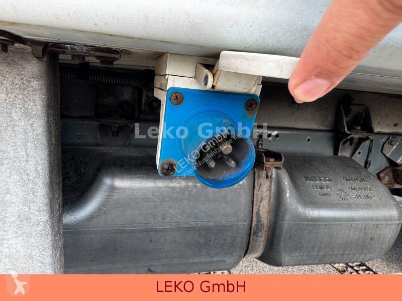 Samochód dostawczy Iveco 35C13 Mit Relec Froid...