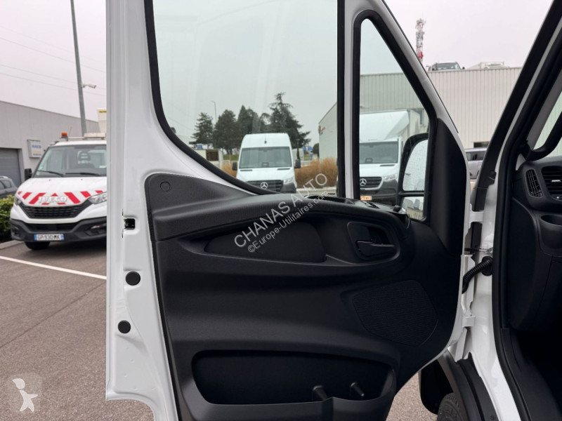 Iveco 35C16 160CV 3L 6 PLACES DOUBLE CABINE...