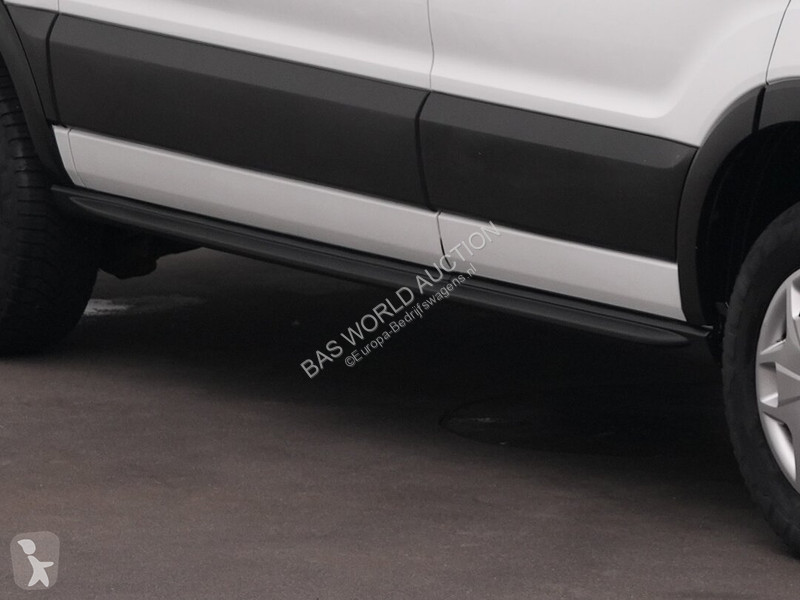 Bedrijfswagen Ford e 184pk E-