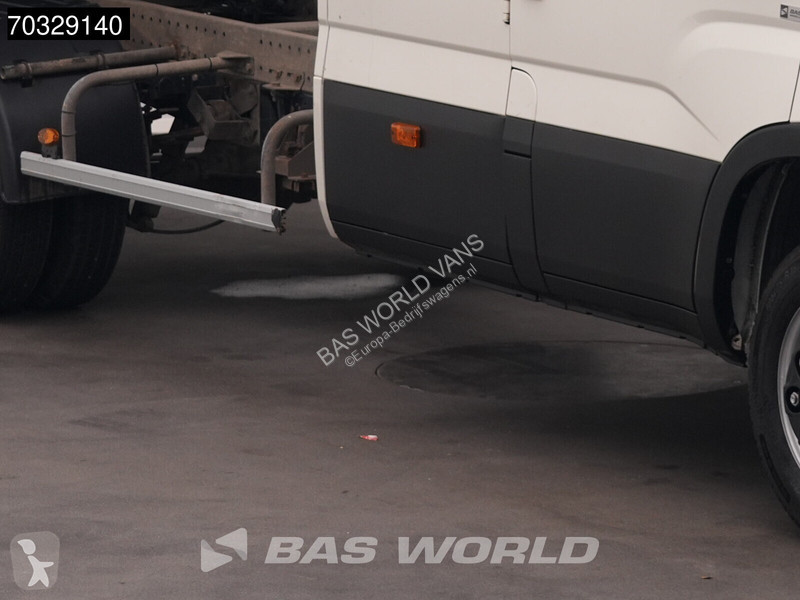 Furgoneta Iveco 35C17 3.0L Kipper Dubbel Cabine...