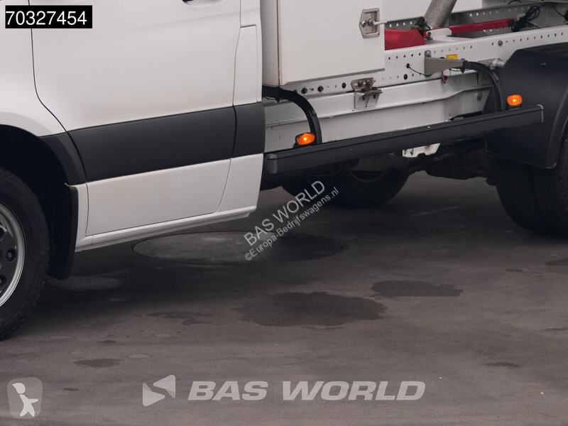 Furgoneta Mercedes 516 CDI Kipper met Kist...