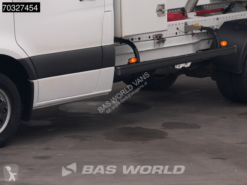 Furgoneta Mercedes 516 CDI Kipper met Kist...