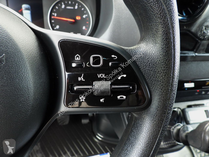Коммерческий автомобиль Mercedes 25OXER